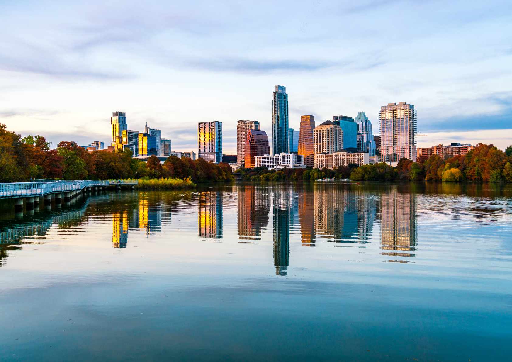 Austin, Texas city skyline.